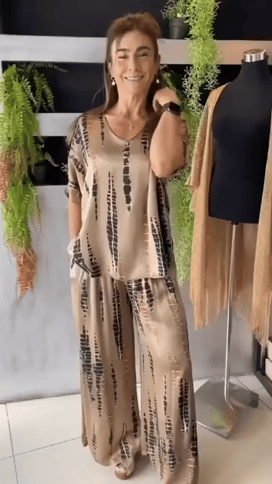Kerstin™ | Mjuk tvådelad loungestil med elegant känsla