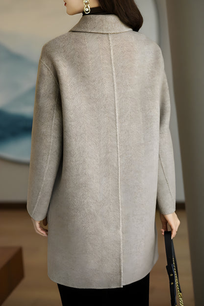 Ulla™ | Lyxig Merinoullskappa med Parisiansk Elegans